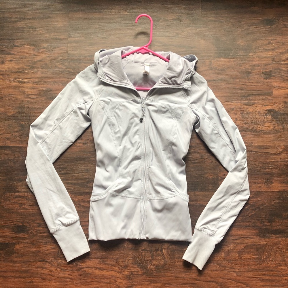 Lululemon jacket size 2